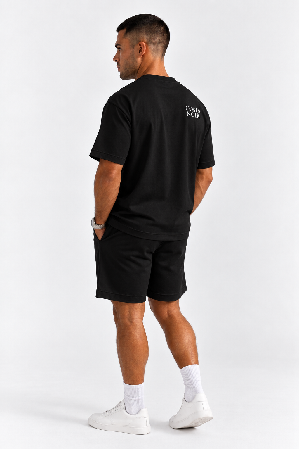 THE BASIC TEE - BLACK