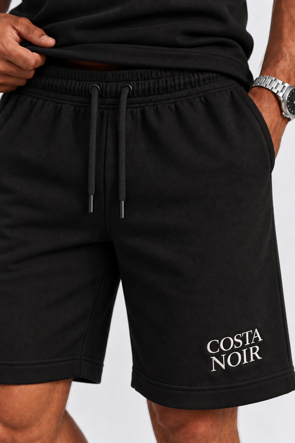 THE BASIC SHORTS - BLACK